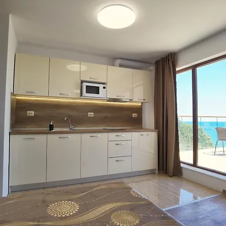 Cabacum Pleasure Beachfront Lejlighedshotel